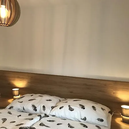 Apartment Sailer