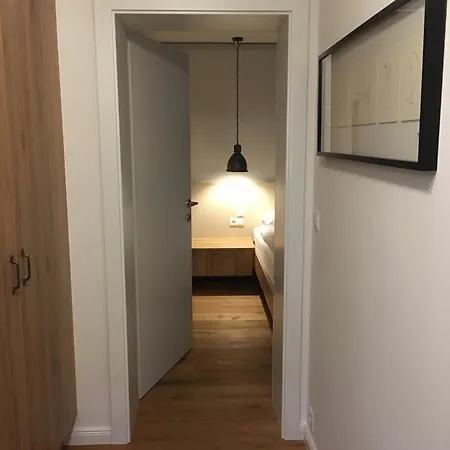 Sailer Apartment *